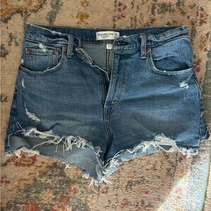 Abercrombie & Fitch Cut Off Shorts